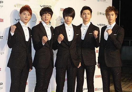 關(guān)于介紹明星的網(wǎng)站，深度探索明星的世界，明星世界深度探索，揭秘明星生活與成長之路