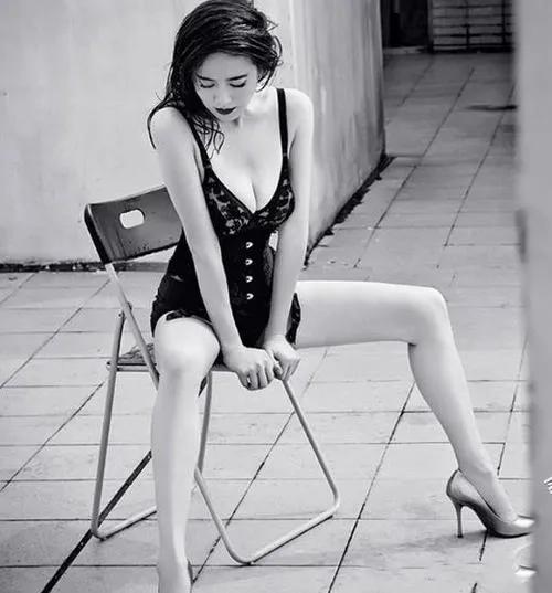 左小青現(xiàn)任丈夫介紹，揭秘他的背景與成就，左小青現(xiàn)任丈夫背景與成就大揭秘