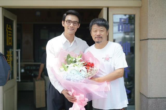 王凱回應(yīng)與蔣欣的關(guān)系，友情、合作還是炒作？，王凱回應(yīng)與蔣欣的關(guān)系，友情、合作還是真實(shí)互動(dòng)？