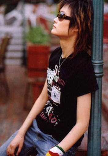 安又琪個人資料簡介及，一位閃耀娛樂圈的璀璨明星，安又琪，娛樂圈的璀璨明星個人資料簡介