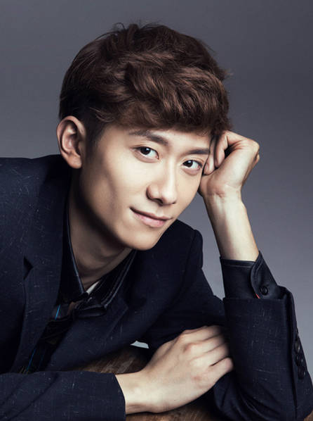 張一山的個人資料，一位備受矚目的年輕演員的成長歷程，張一山成長之路，備受矚目的年輕演員的輝煌歷程