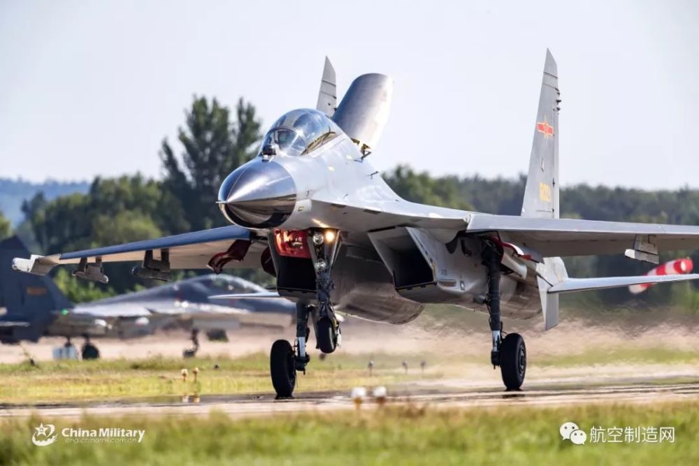 殲-11B戰(zhàn)斗機參數(shù)詳解，殲-11B戰(zhàn)斗機性能參數(shù)全面解析